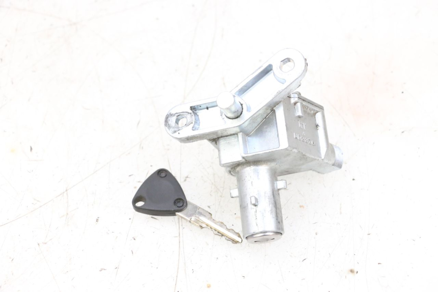 photo de ZüNDSCHLOSS MBK BOOSTER SPIRIT NAKED 50 (2004 - 2017) - Gesamtansicht des Produkts