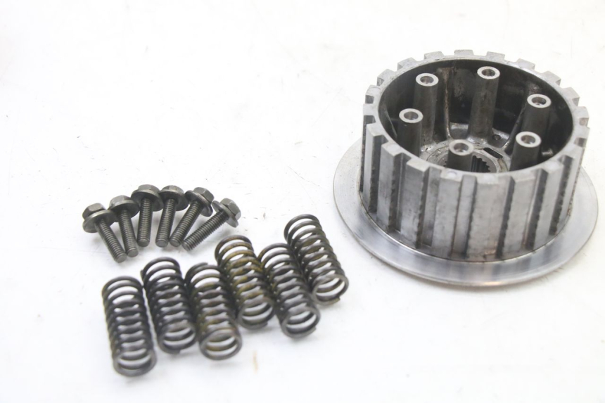 photo de KUPPLUNGSNABE  YAMAHA FZS FAZER 600 (2001 - 2003)