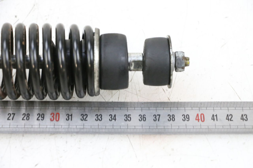 photo de PAAR FEDERBEIN  PIAGGIO VESPA GTS SUPER IE 125 (2009 - 2016) - Details der Befestigungspunkte