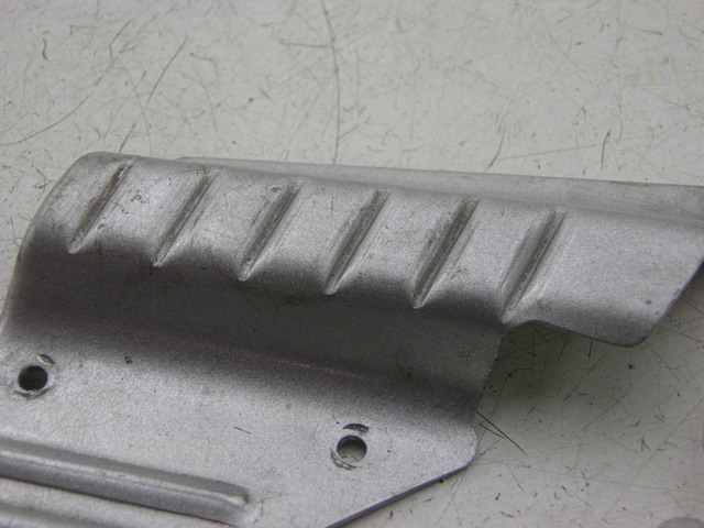 photo de FUSSRASTEN HINTEN BAOTIAN TRAVEL SPIRIT 50 (2010 - 2012)