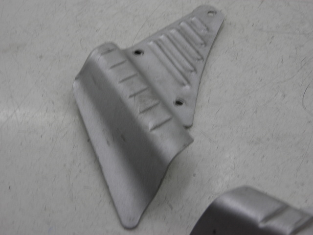 photo de FUSSRASTEN HINTEN BAOTIAN TRAVEL SPIRIT 50 (2010 - 2012)