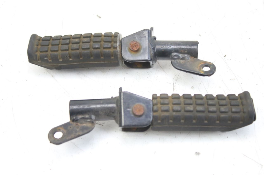 photo de PAAR FUßRASTENHALTER HINTEN WILDLANDER BISCUIT 125 (2004 - 2010)