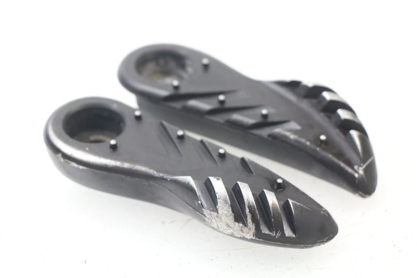 photo de PAAR FUßRASTENHALTER HINTEN MBK BOOSTER SPIRIT 50 (2004 - 2017)