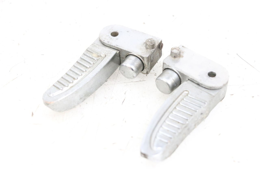 photo de FUSSRASTEN HINTEN BTC FELICE SPORT 50