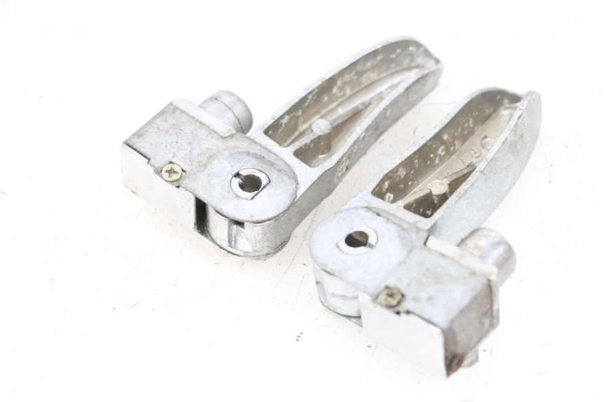 photo de FUSSRASTEN HINTEN BTC FELICE SPORT 50