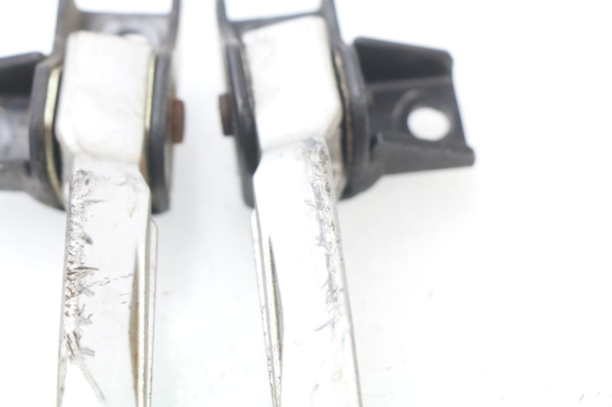 photo de FUSSRASTEN HINTEN SYM FIDDLE 3 III 50 (2014 - 2020)