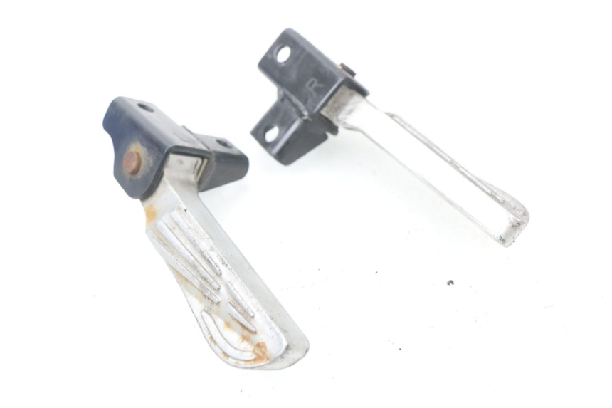 photo de FUSSRASTEN HINTEN SYM FIDDLE 3 III 50 (2014 - 2020)