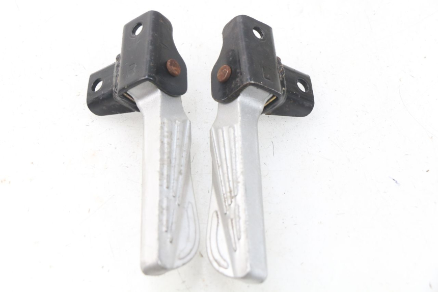 photo de FUSSRASTEN HINTEN SYM FIDDLE 3 III 50 (2014 - 2020)