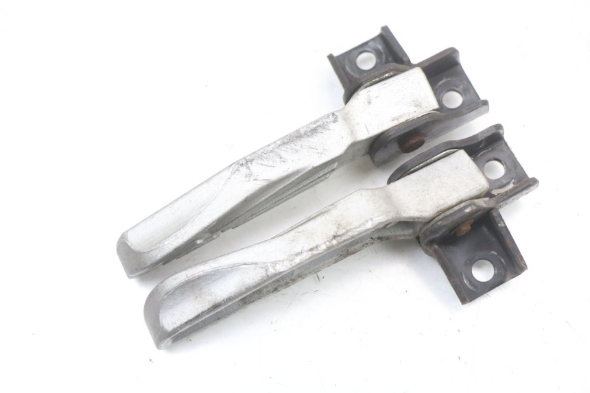 photo de FUSSRASTEN HINTEN SYM FIDDLE 3 III 50 (2014 - 2020)
