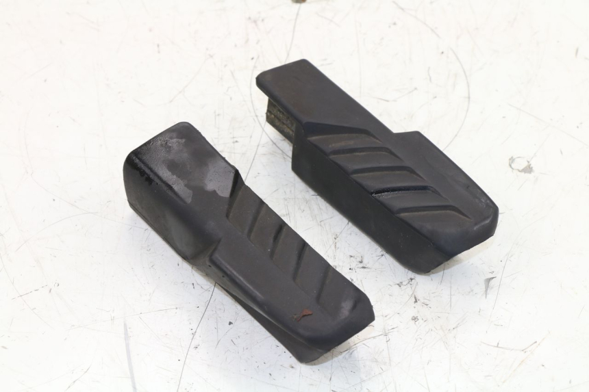 photo de FUSSRASTEN HINTEN HONDA FES S-WING SWING 125 (2007 - 2015)