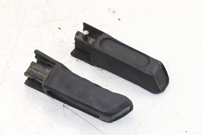 photo de FUSSRASTEN HINTEN HONDA FES S-WING SWING 125 (2007 - 2015)