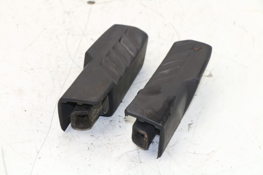 photo de FUSSRASTEN HINTEN HONDA FES S-WING SWING 125 (2007 - 2015)