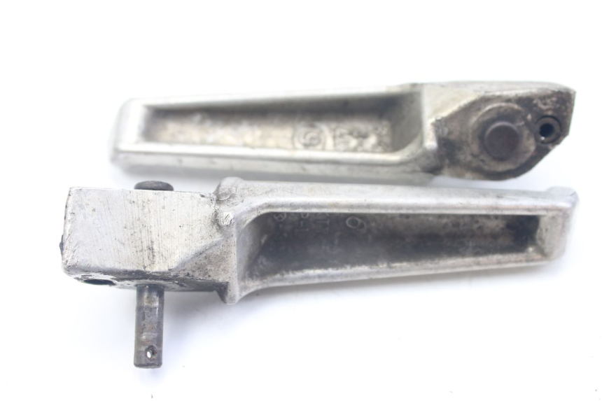photo de PAAR FUßRASTENHALTER HINTEN HONDA VFR FI RC46 800 (1998 - 2001)