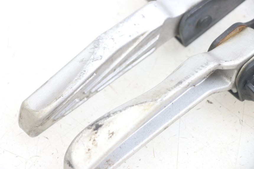 photo de PAAR FUßRASTENHALTER HINTEN SYM JET 14 4T 50 (2018 - 2022)