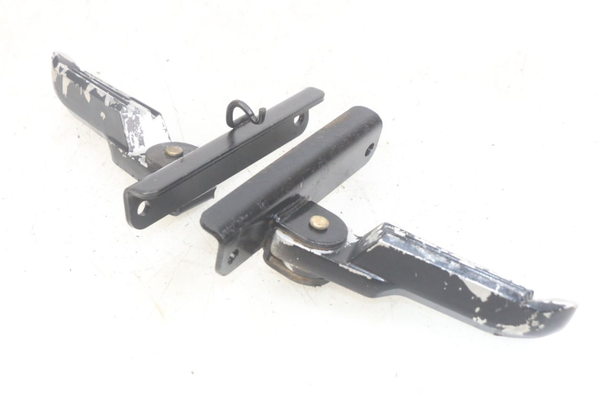 photo de PAAR FUßRASTENHALTER HINTEN SYM JET SPORT XR 50 (2006 - 2015)