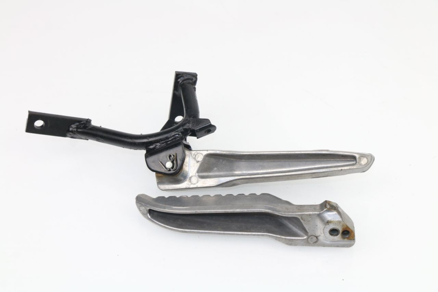 photo de PAAR FUßRASTENHALTER HINTEN JONWAY AZTRAL 125 (2008 - 2017)