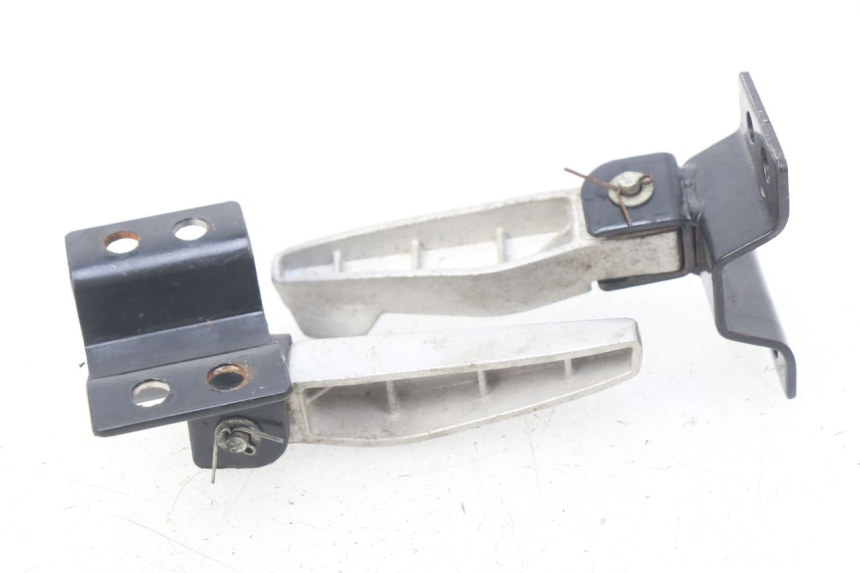 photo de PAAR FUßRASTENHALTER HINTEN RIDE KALLIO 50 (2010 - 2019)