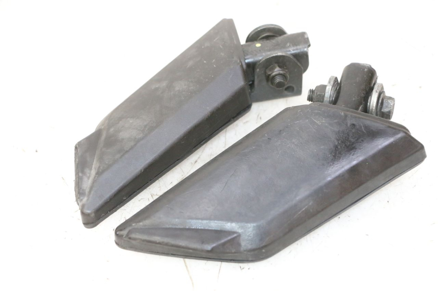 photo de PAAR FUßRASTENHALTER HINTEN PEUGEOT KISBEE 2T 50 (2010 - 2017)