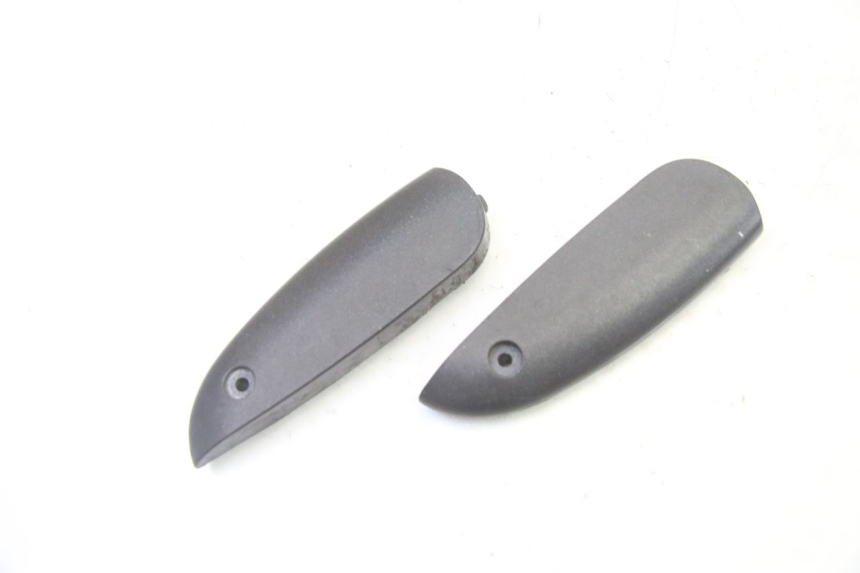 photo de FUSSRASTEN HINTEN PIAGGIO LIBERTY 4T 50 (2009 - 2015)