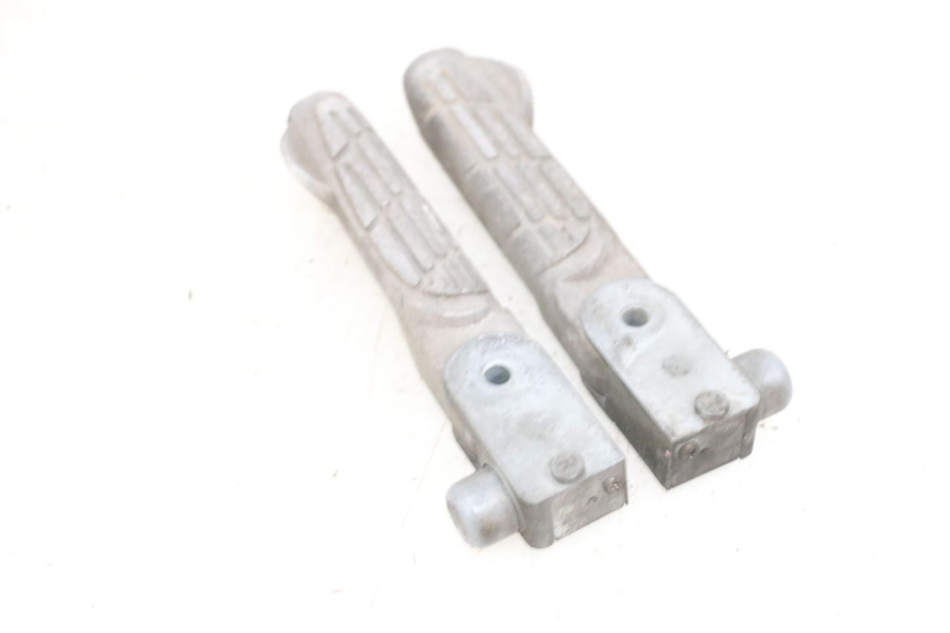 photo de PAAR FUßRASTENHALTER HINTEN KYMCO LIKE 125 (2009 - 2016) - Gesamtansicht des Produkts