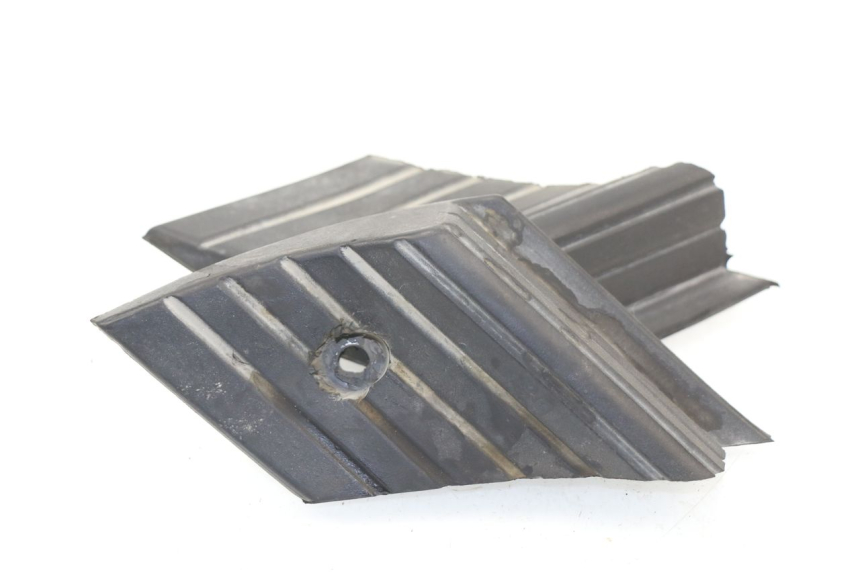 photo de FUSSRASTEN HINTEN LINHAI MONARCH 125 (2003 - 2005)