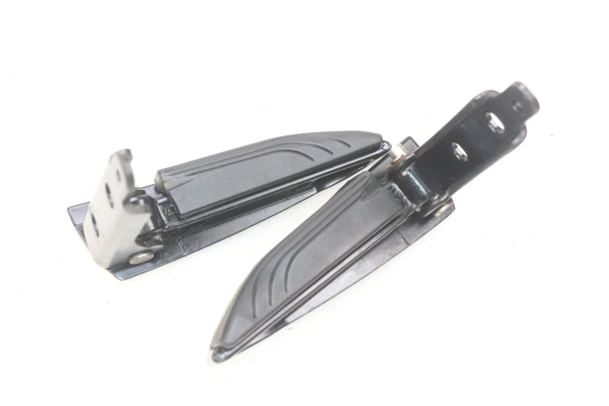 photo de FUSSRASTEN HINTEN PIAGGIO MP3 500 (2014 - 2016)