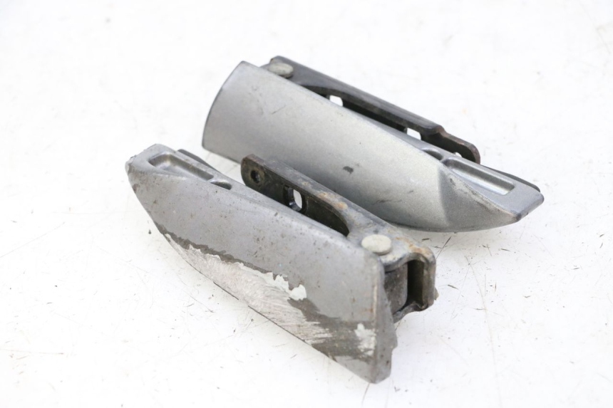 photo de FUSSRASTEN HINTEN PIAGGIO MP3 500 (2014 - 2016)