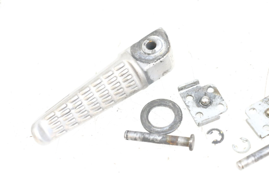 photo de FUSSRASTEN HINTEN KAWASAKI NINJA 400 (2018 - 2023)