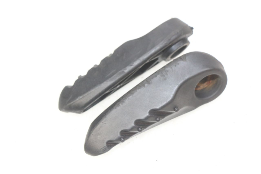 photo de PAAR FUßRASTENHALTER HINTEN MBK OVETTO 2T 50 (2007 - 2017)