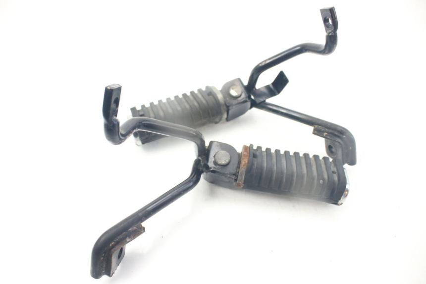 photo de PAAR FUßRASTENHALTER HINTEN KYMCO PEOPLE 250 (2004 - 2008)