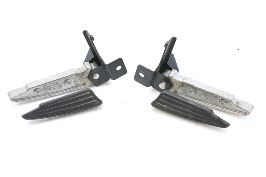 photo de PAAR FUßRASTENHALTER HINTEN PEUGEOT CITYSTAR 125 (2011 - 2017)