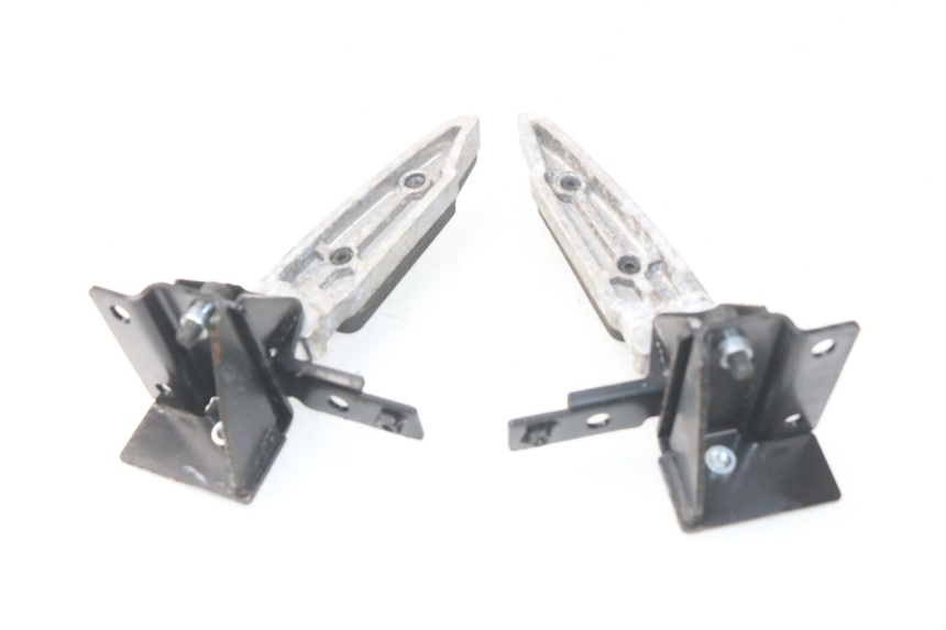 photo de FUSSRASTEN HINTEN PEUGEOT SATELIS 300 (2012 - 2015)