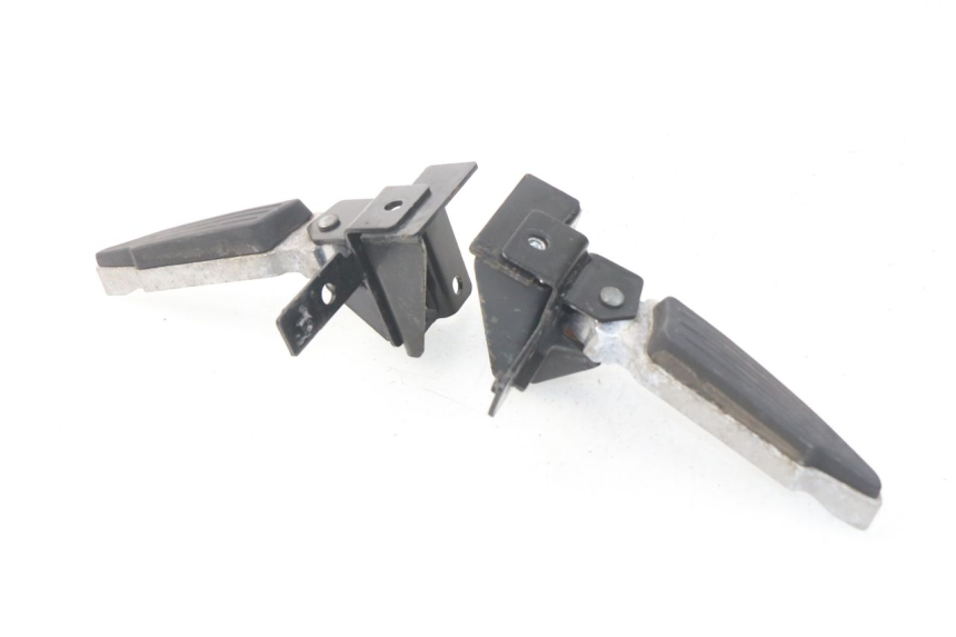 photo de FUSSRASTEN HINTEN PEUGEOT SATELIS 300 (2012 - 2015)