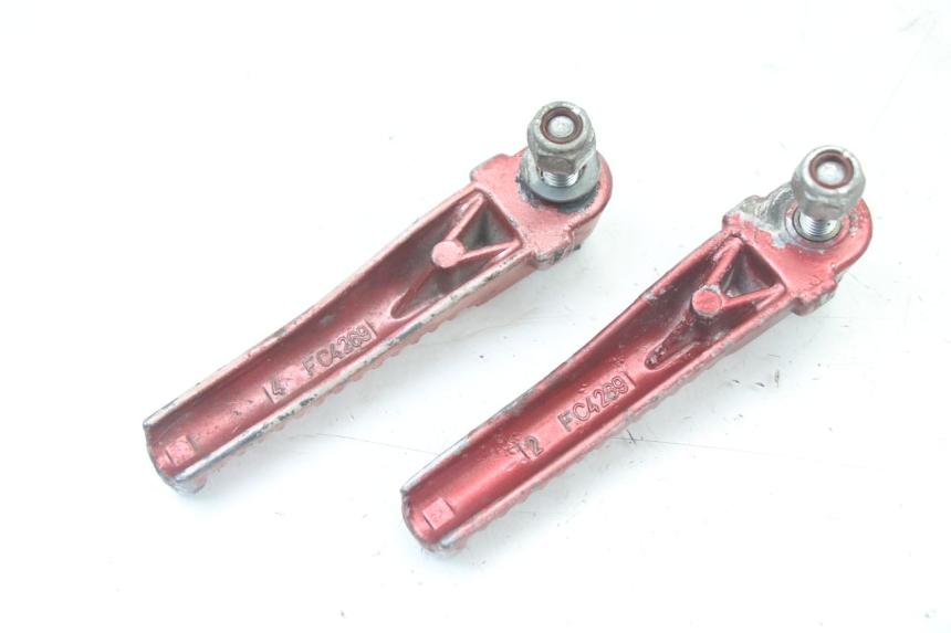 photo de PAAR FUßRASTENHALTER HINTEN PEUGEOT TKR TREKKER FURIOUS 50 (2005 - 2014)