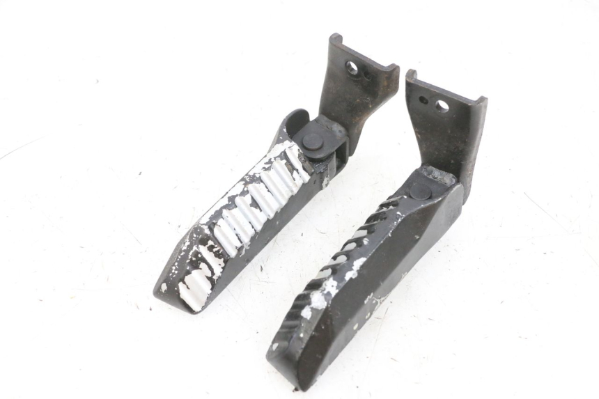 photo de FUSSRASTEN HINTEN DAELIM S1 125 (2007 - 2016) - Hauptansicht