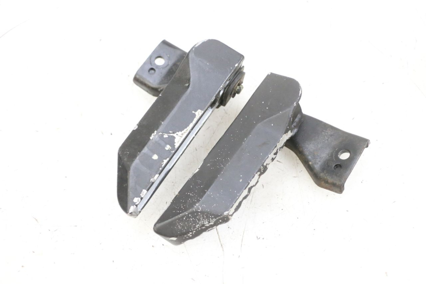 photo de FUSSRASTEN HINTEN DAELIM S1 125 (2007 - 2016) - Detailansicht des Bauteils