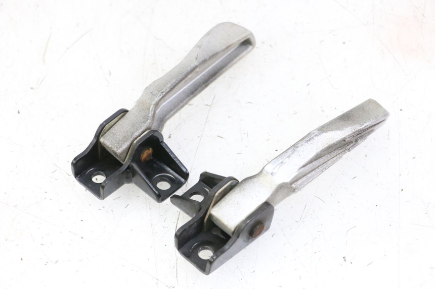 photo de FUSSRASTEN HINTEN SYM FIDDLE 3 III 50 (2014 - 2020)