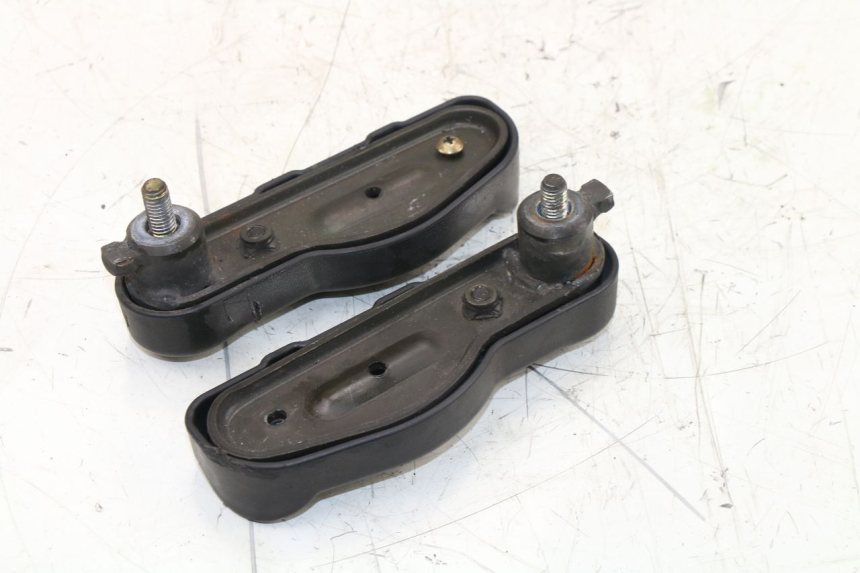 photo de FUSSRASTEN HINTEN SYM JOYRIDE 125 (2002 - 2009)