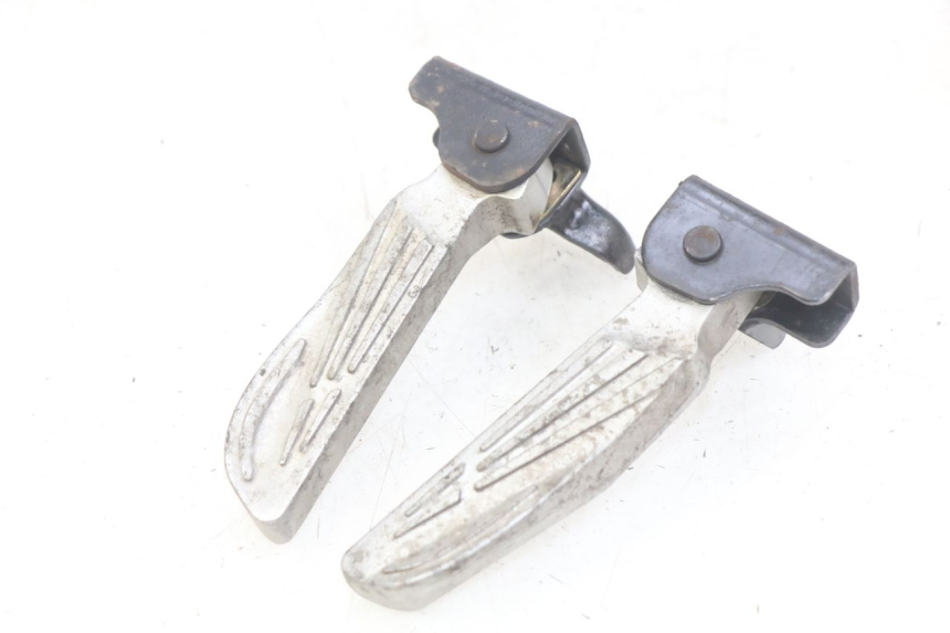 photo de PAAR FUßRASTENHALTER HINTEN SYM SYMPHONY 125 (2009 - 2015)