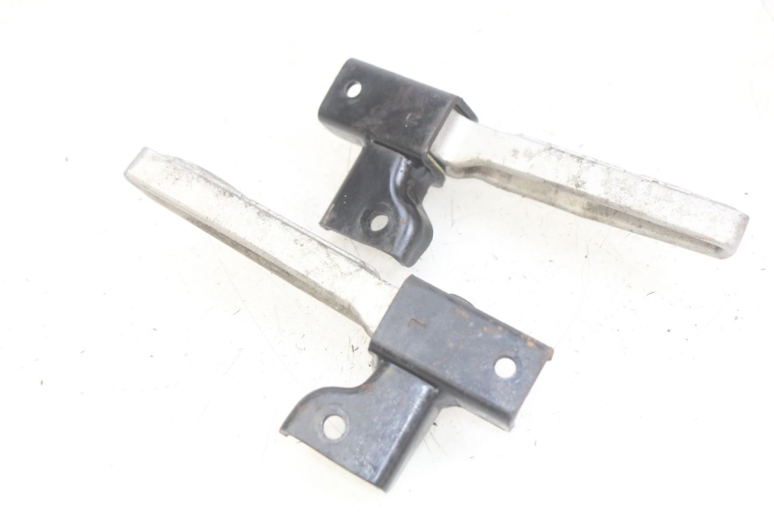 photo de PAAR FUßRASTENHALTER HINTEN SYM SYMPHONY 125 (2009 - 2015)