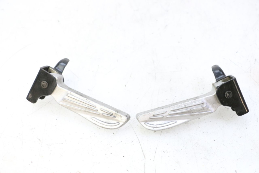 photo de FUSSRASTEN HINTEN PEUGEOT TWEET PRO CARGO 50 (2018 - 2020)