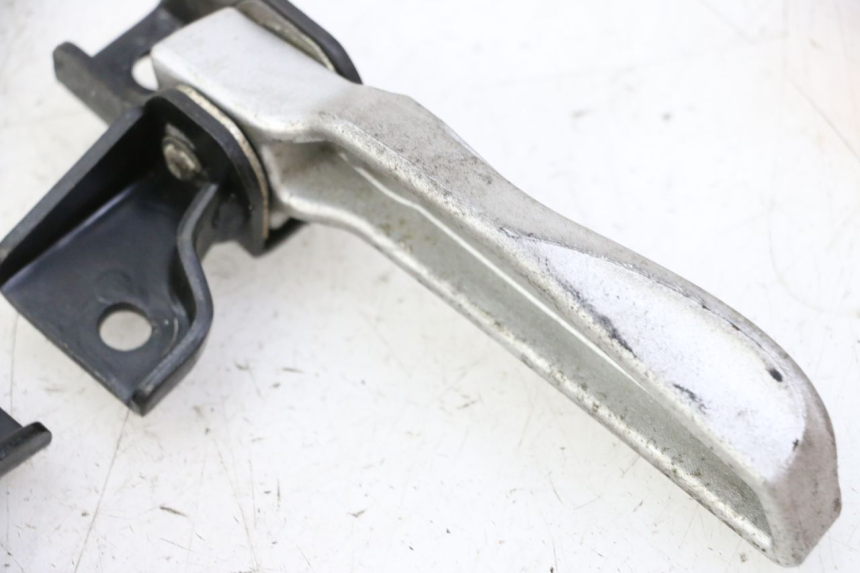 photo de FUSSRASTEN HINTEN PEUGEOT TWEET PRO CARGO 50 (2018 - 2020)