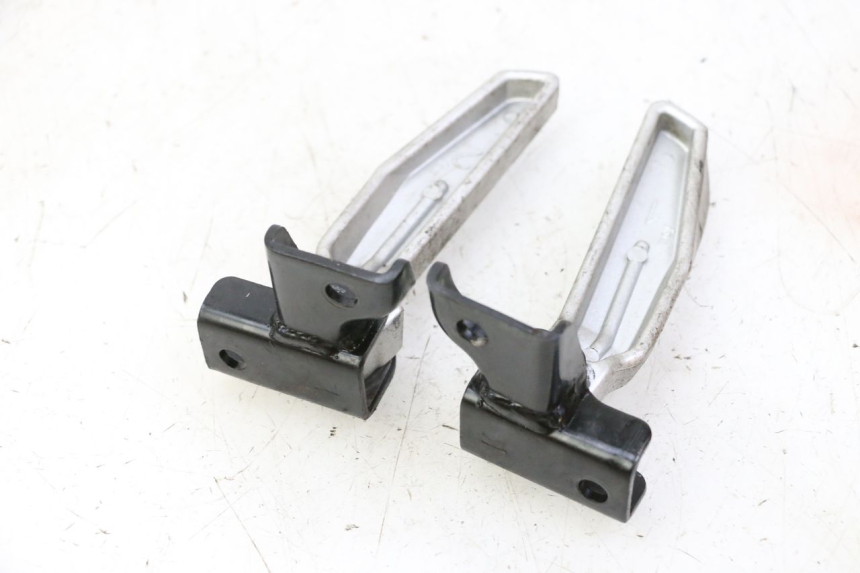 photo de FUSSRASTEN HINTEN PEUGEOT TWEET PRO CARGO 50 (2018 - 2020)