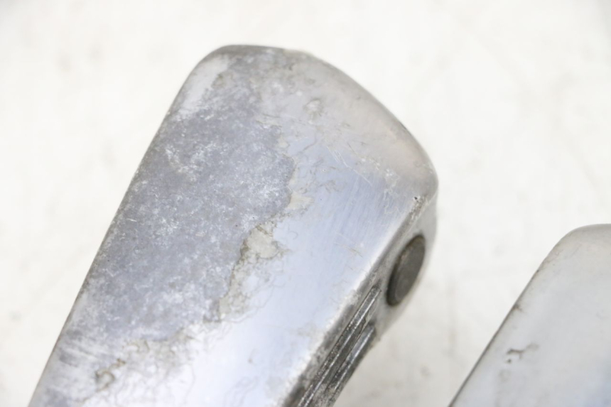 photo de FUSSRASTEN HINTEN PIAGGIO VESPA GTS SUPER IE 125 (2009 - 2016) - Geprüftes Gebrauchtteil