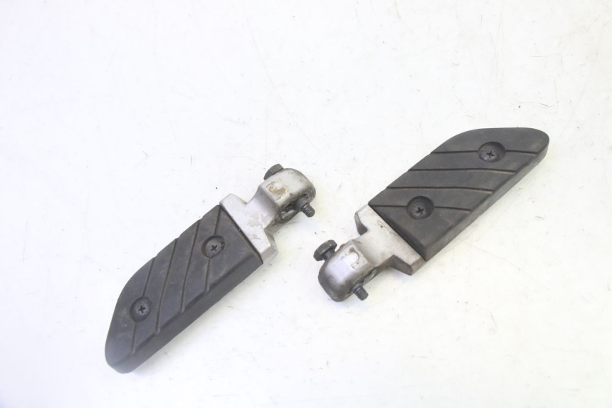 photo de PAAR FUßRASTENHALTER HINTEN YAMAHA X-CITY XCITY 125 (2007 - 2008)