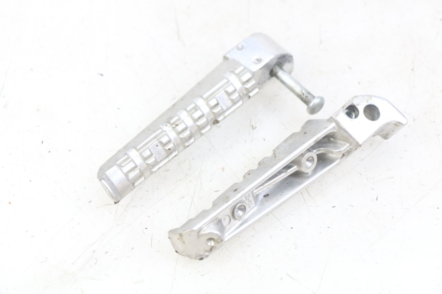 photo de PAAR FUßRASTENHALTER HINTEN YAMAHA X-MAX XMAX 125 (2010 - 2014)