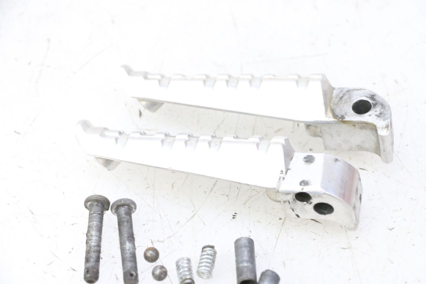 photo de PAAR FUßRASTENHALTER HINTEN YAMAHA X-MAX XMAX 125 (2010 - 2014)