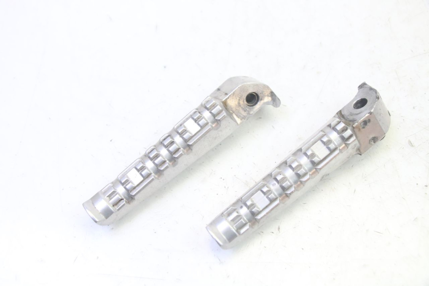 photo de PAAR FUßRASTENHALTER HINTEN YAMAHA X-MAX XMAX 125 (2010 - 2014)