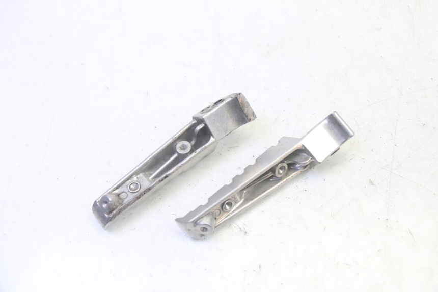 photo de PAAR FUßRASTENHALTER HINTEN YAMAHA X-MAX XMAX 125 (2010 - 2014)