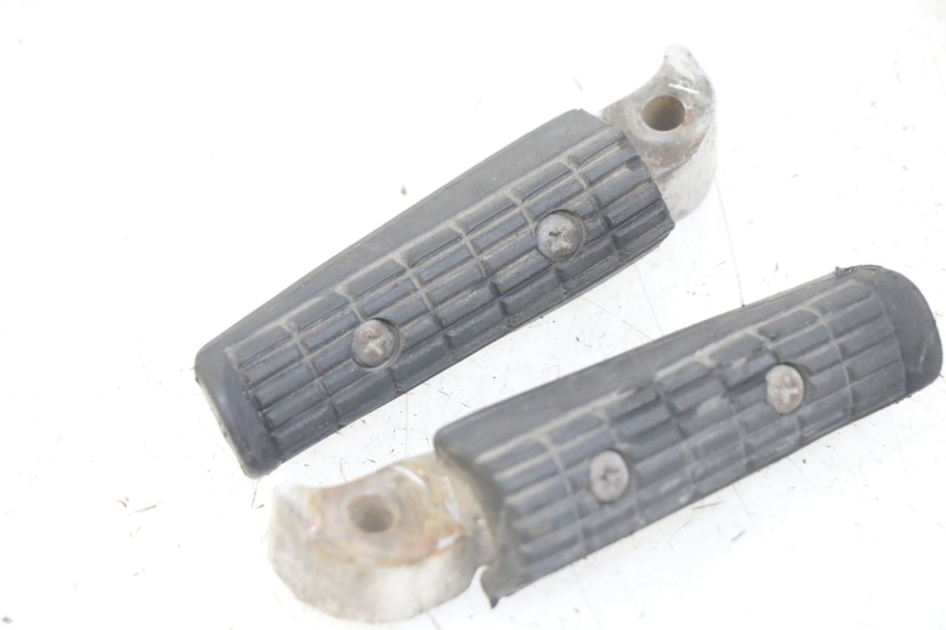 photo de FUSSRASTEN HINTEN YAMAHA XJN DIVERSION 600 (2000 - 2003)